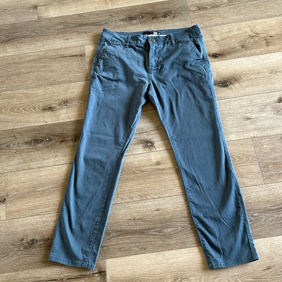 RSQ Seattle Skinny Taper Chino Pants - Picture 4 of 8